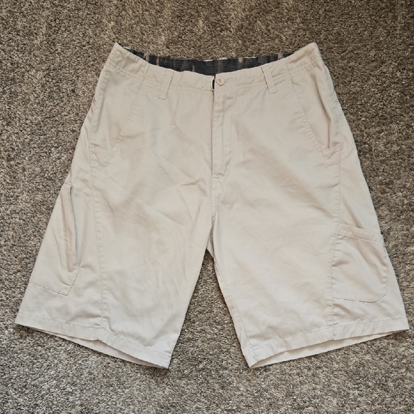 burnside Other - Burnside Vintage Y2K Classic Beige Cargo Shorts for Men Size 32 Waist